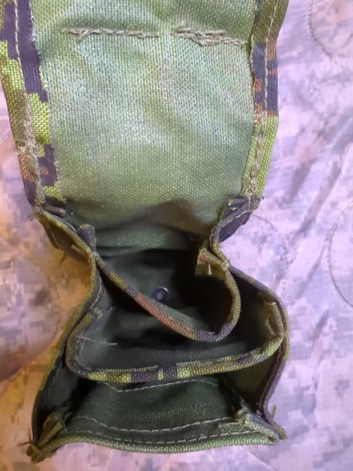 Canadian CAD Pad Triple Magazine Pouch Molle Military Surplus