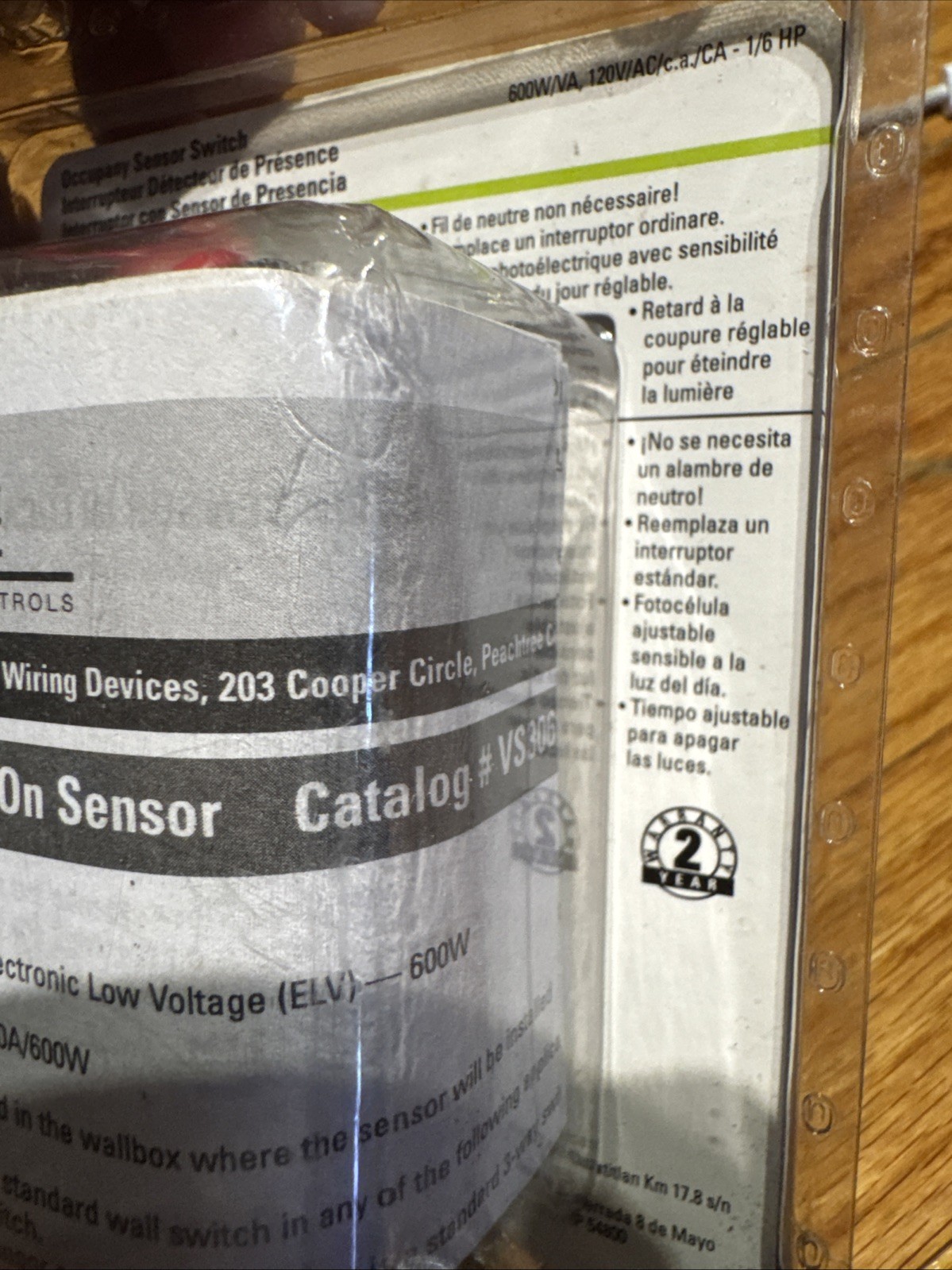 Cooper Wiring Device White Occupancy Sensor Switch Automatic On 600W/VA