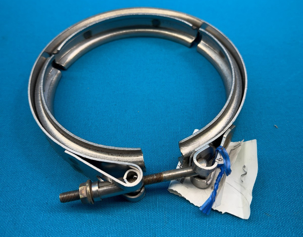 International 3621545C1 Navistar Turbo Exhaust Pipe Clamp