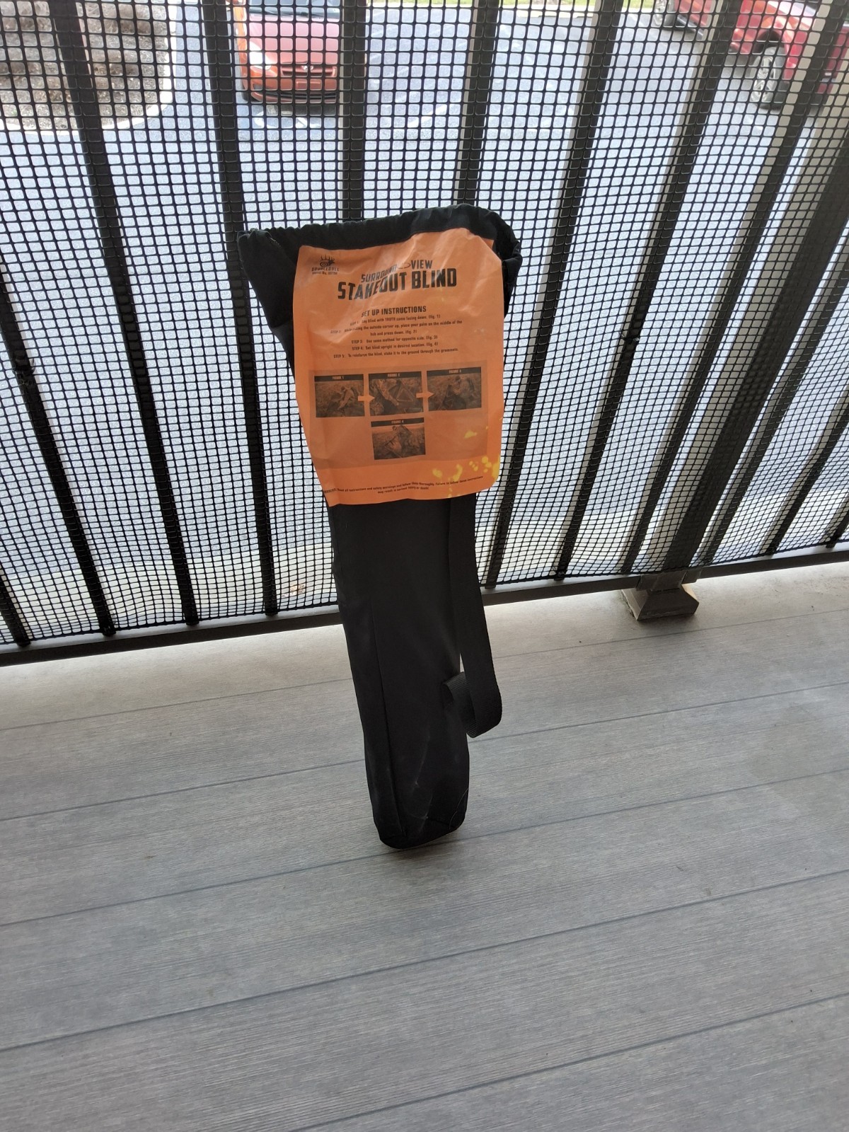 Primos Trigger Stick Gen 3. Plus Primos 2 Panal Stake Out Blind. Goes Together