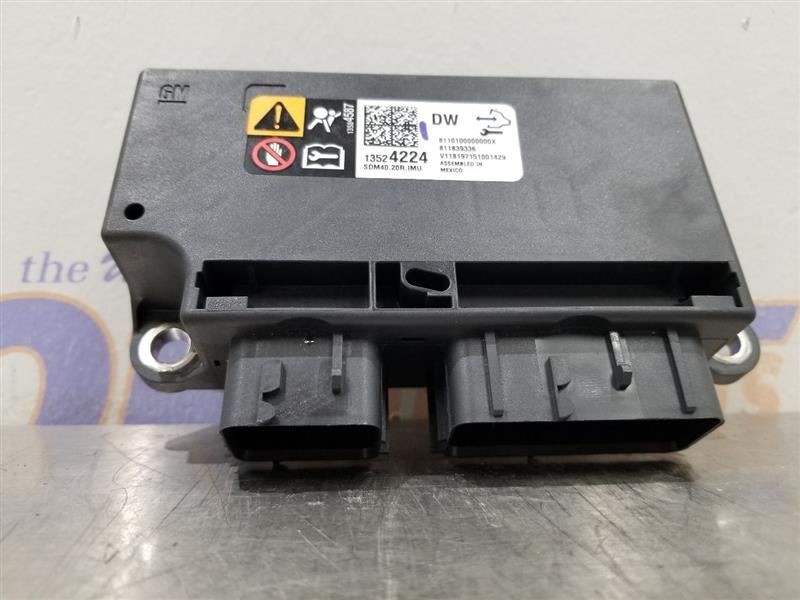 19 CHEVY TAHOE SRS BAG MODULE 13584587