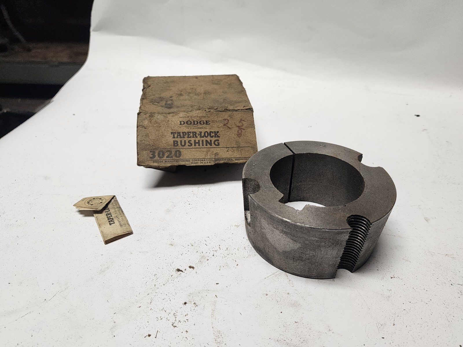 Dodge 3020 x 2-5/8  Taper Lock Bushing [Missing Set Screws]