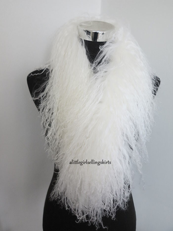 100% Real Mongolian Lamb Fur Scarf with Clip / Collar/ WHITE Wrap /women Cape