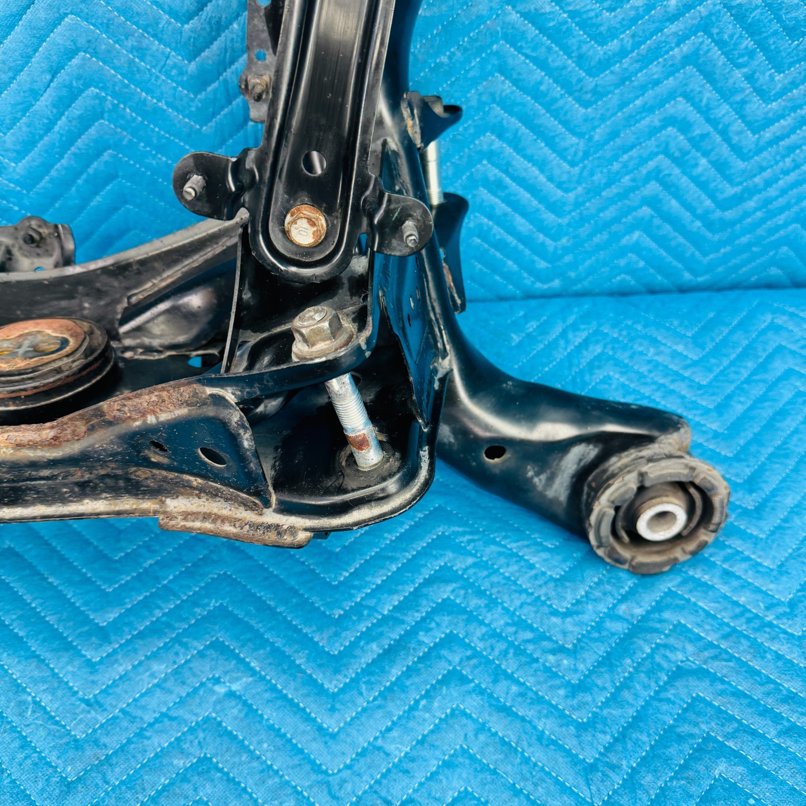 2007–2012 Lexus LS460 Rear Subframe Crossmember OEM