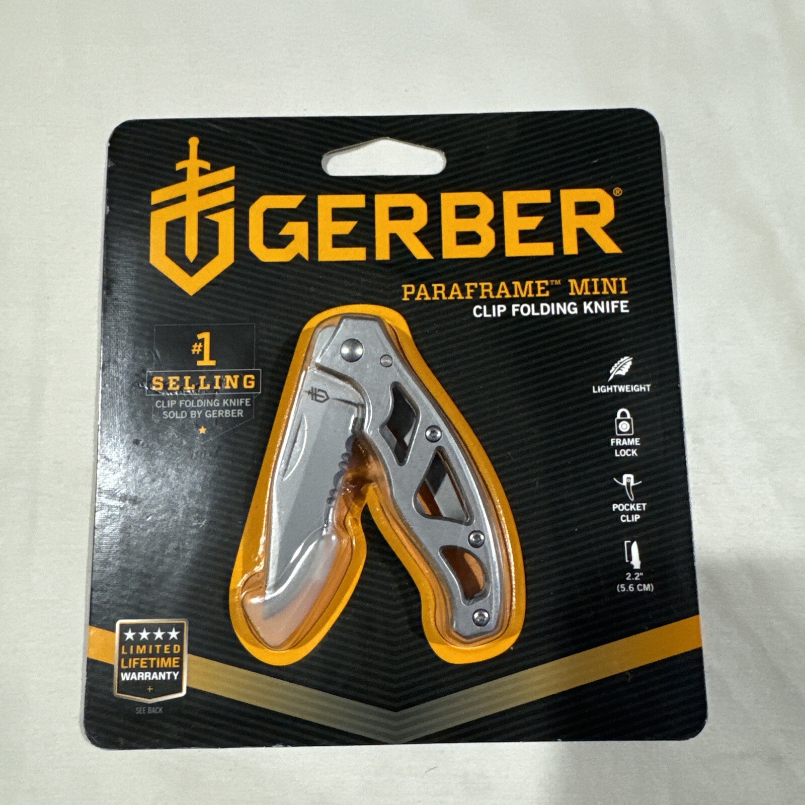 Gerber Paraframe™ Clip Lightweight Pocket Knife - Tanto, Fine, Serated Edge