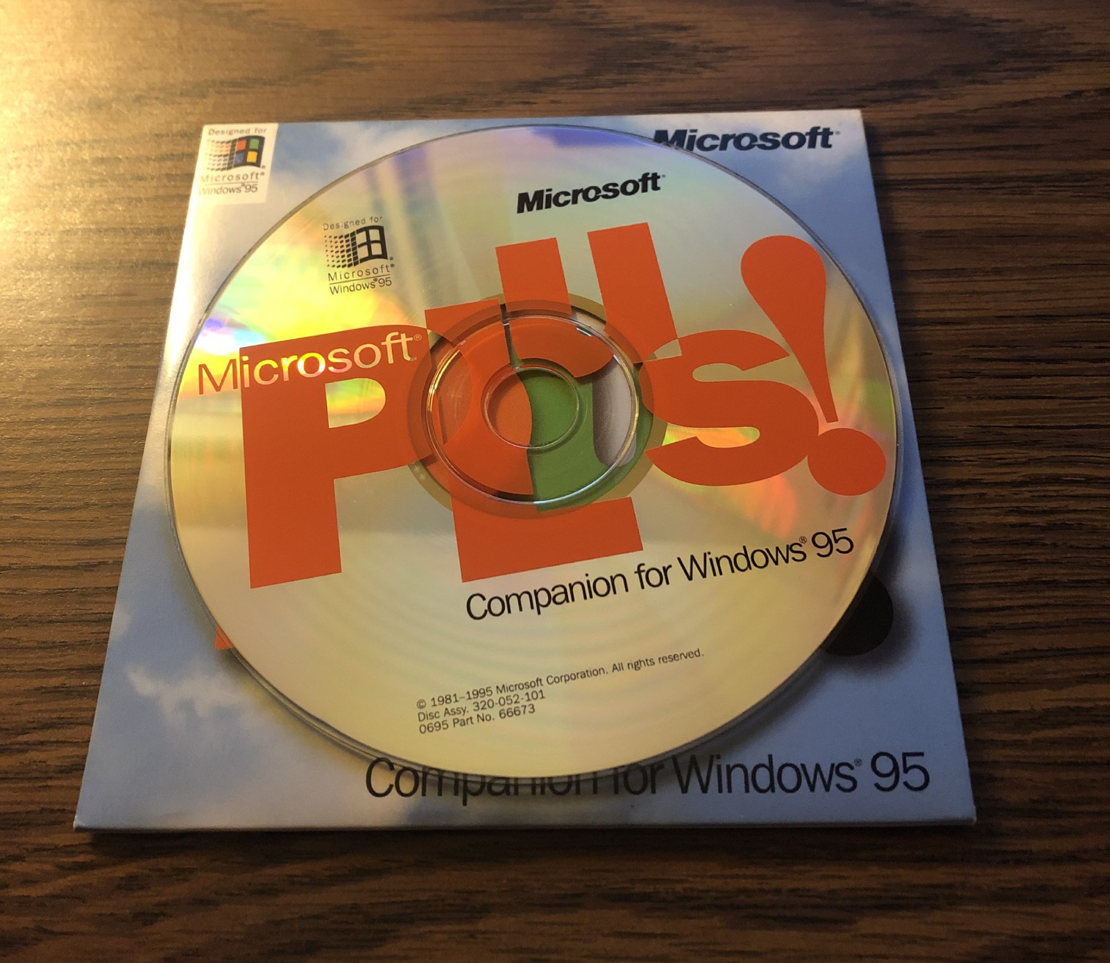 Vintage Microsoft Plus ! Companion For Windows 95 with CD Key