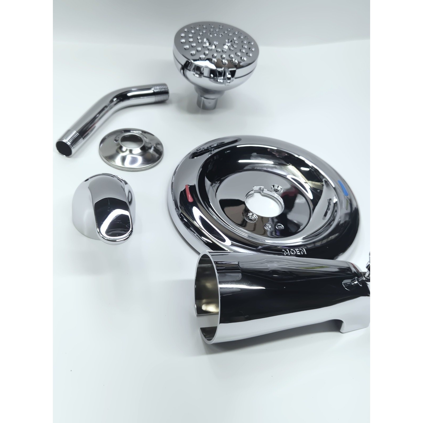 Moen 82603 Adler Bathtub & Shower Faucet Multi-Function Showerhead - Chrome