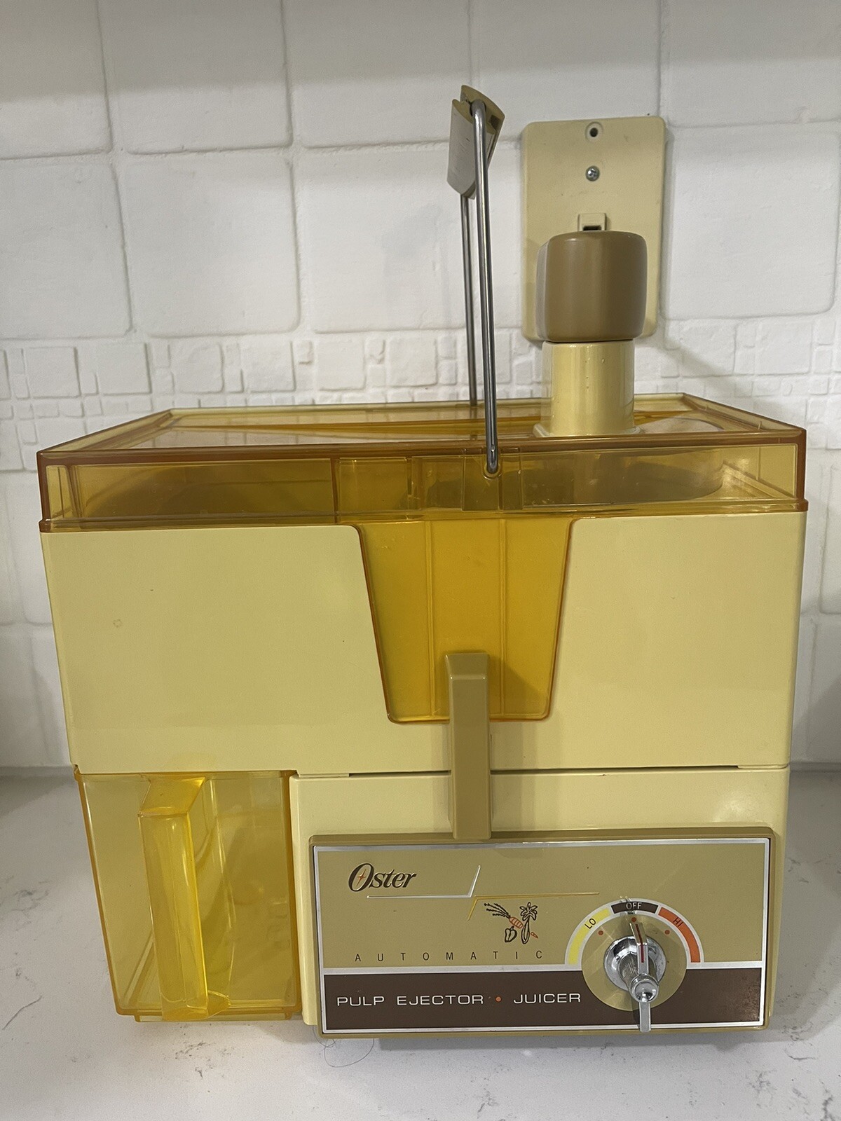 Vintage 70s Oster Model 362 Automatic Pulp Ejector Juicer Manual Cleaning Brush