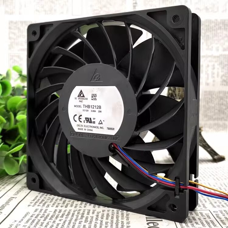 1PC NEW Delta THB1212B 12V 3A 12CM 4-wire PWM Cooling Fan Fast Shipping