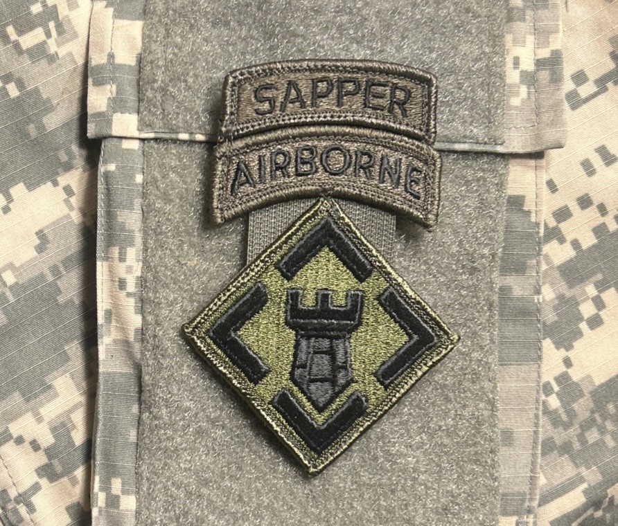 US Army 20th Engineer Brigade/Airborne/Sapper Tabs BDU w/ Hook OD Green