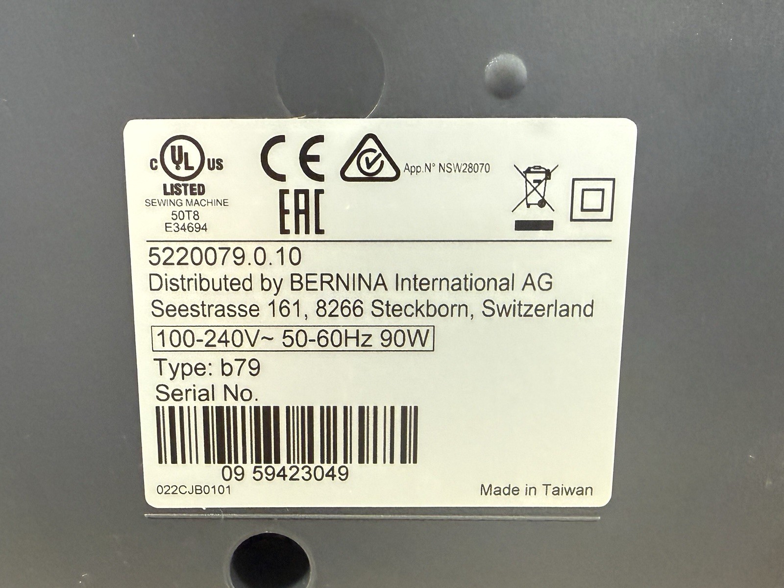 Bernina Bernette B79 Computerized Sewing and Embroidery Machine - LOW HOURS