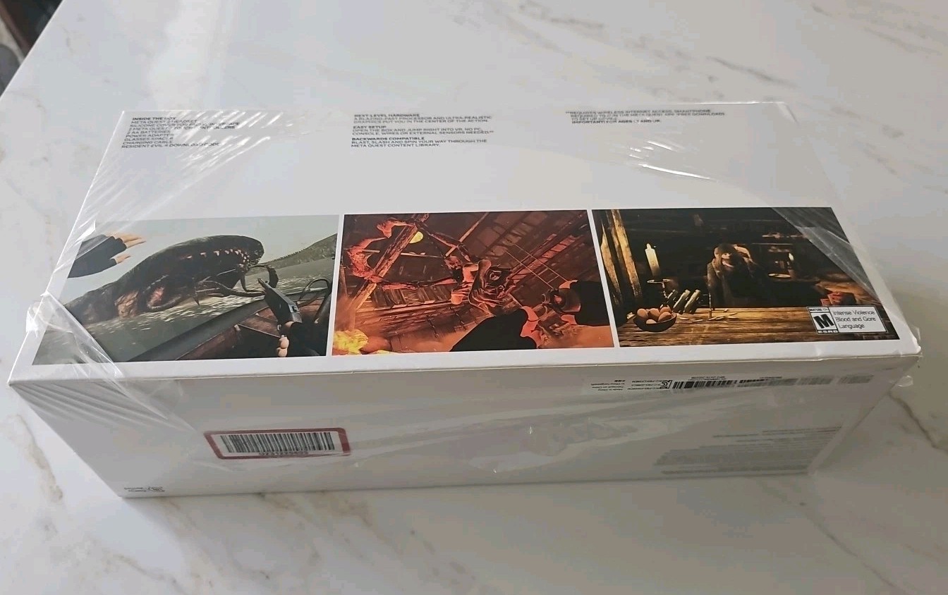 Oculus Quest 2 VR Headset 256GB White Resident Evil 4 Bundle NIB