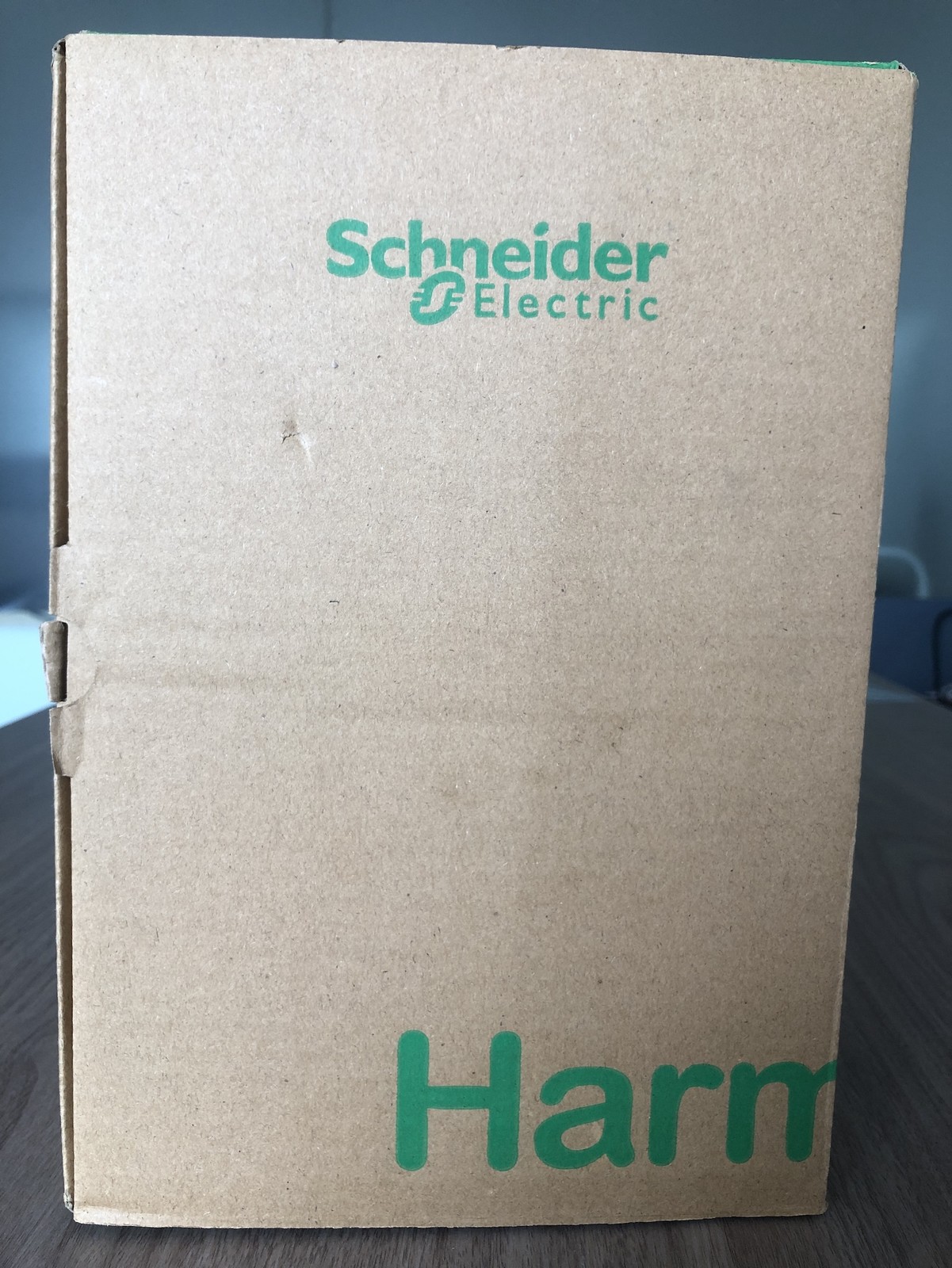 1PC New Schneider HMISCU8A5 5.7'' Touch Screen HMI Controller In Stock #W