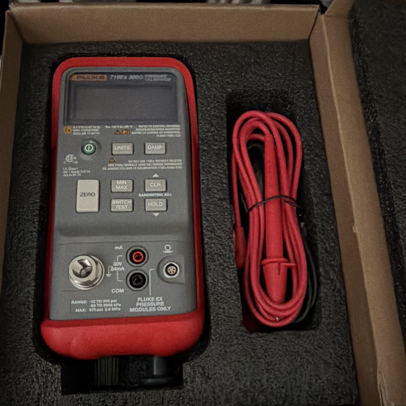 Fluke 718Ex-300 Pressure Calibrator -12 to 300 psi Pressure Range, MPN 718Ex-300