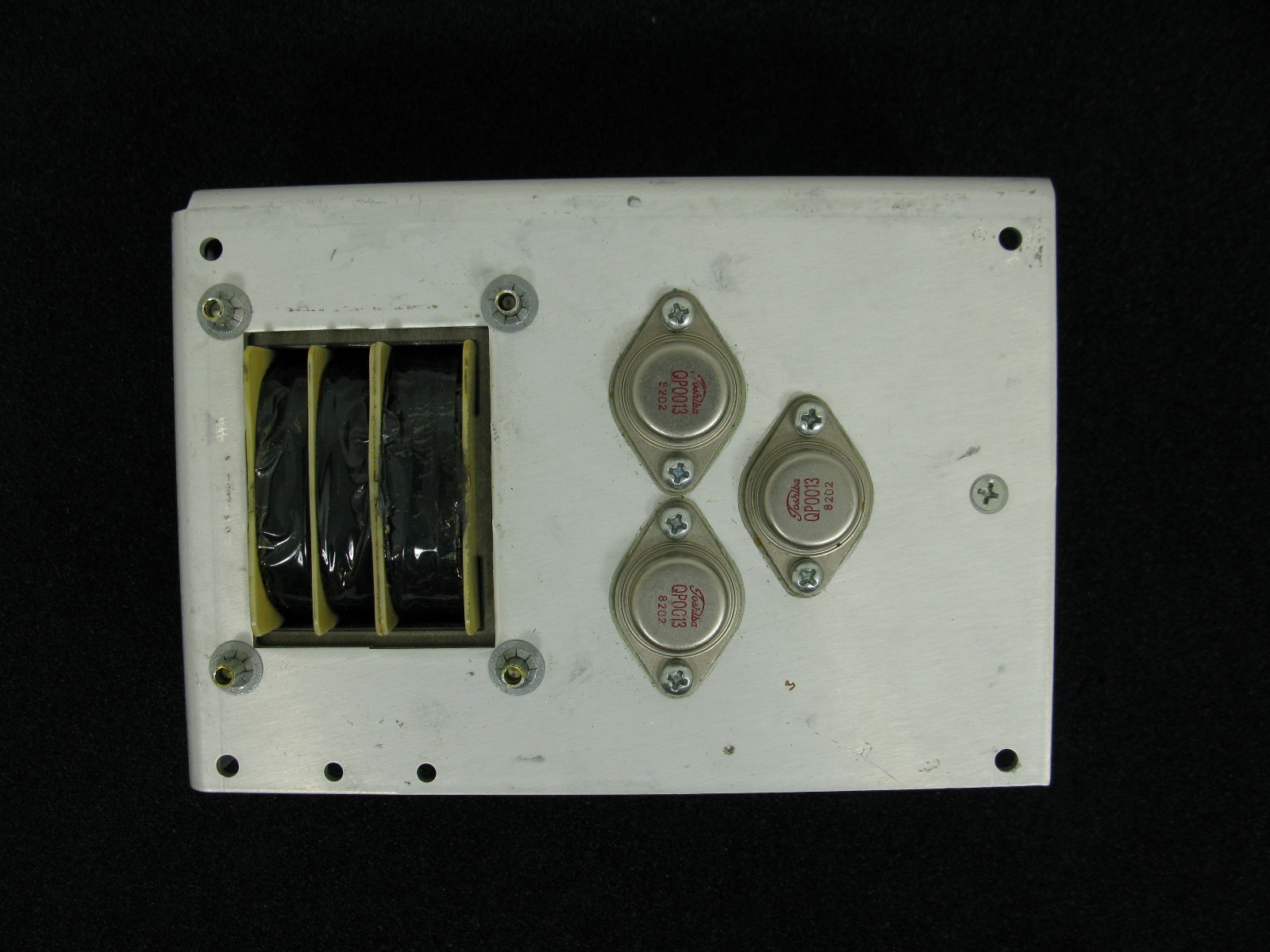 New Power/Mate EMA-5CCV 5V@ 11A Regulated Power Supply 115/230 VAC Input