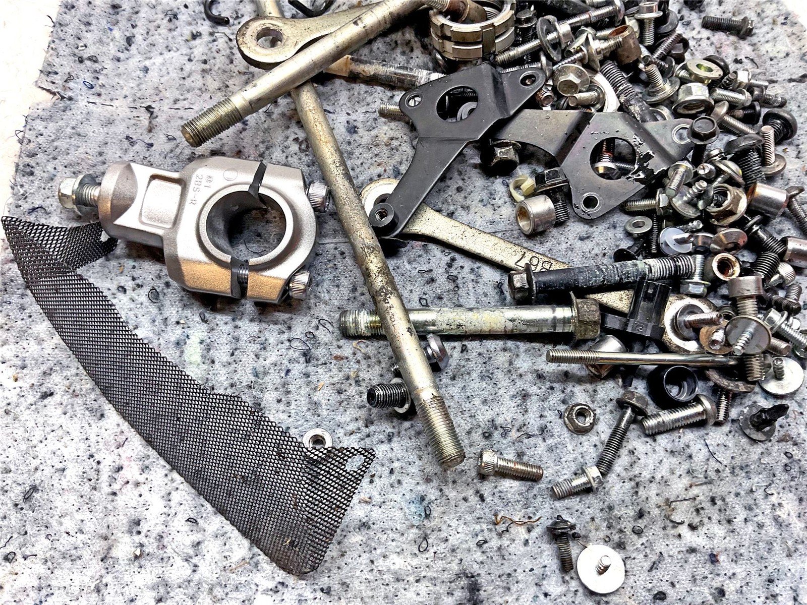 2020 Yamaha MT-10 Assorted Bolts & Fixings - B59541BOBAB