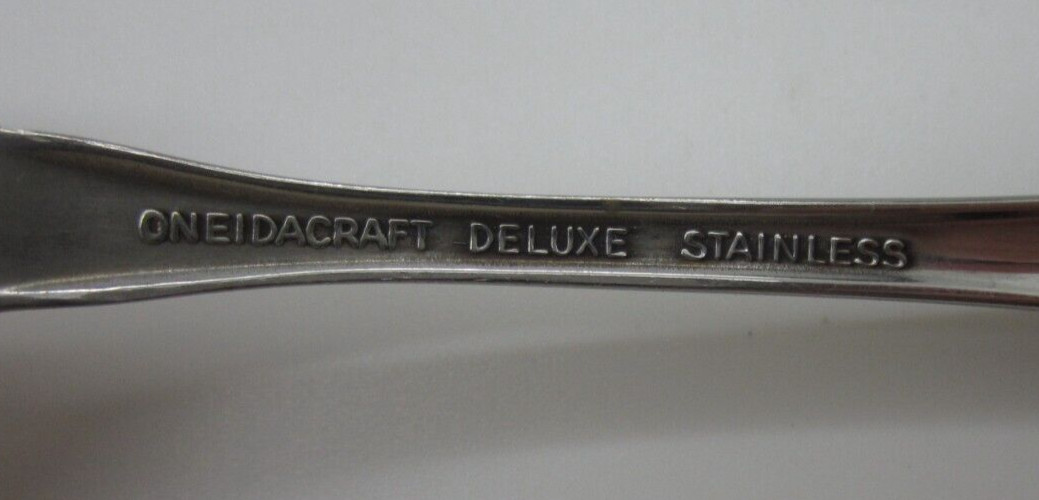 Oneida Deluxe Stainless Chateau Pattern Set 4 Teaspoons Free Ship!
