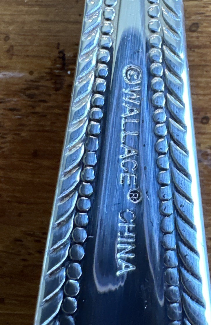 WALLACE Wickham Deep Silverplate Serving Sugar Spoon Flatware Fan Bead 6”