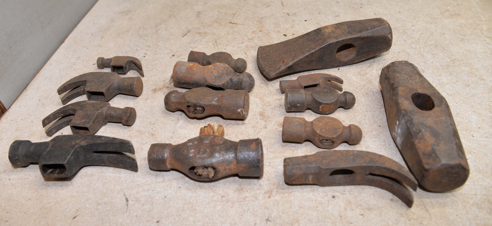 14 vintage hammer heads blacksmith claw ball peen collectible tool steel lot
