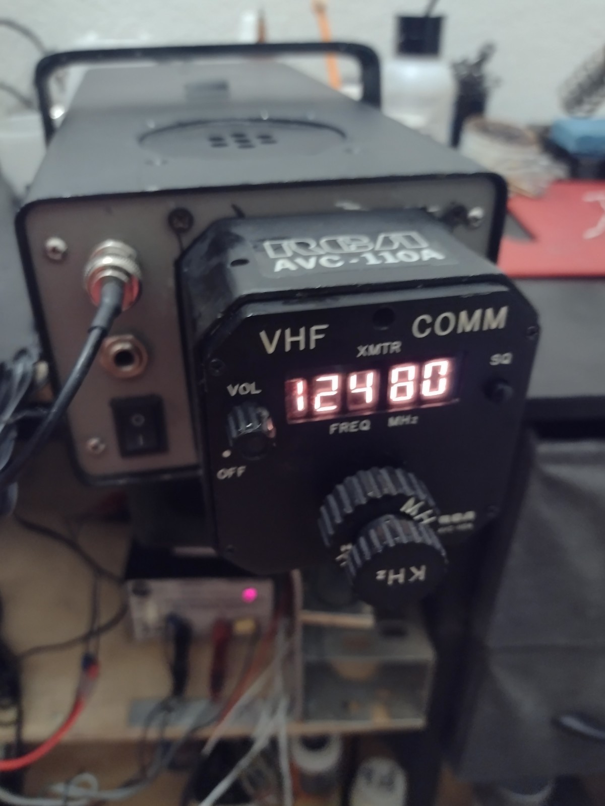 RCA AVC VHF Comm Aircraft Radio 110A 720 14 / 24 VDC Shared Excellent Condition