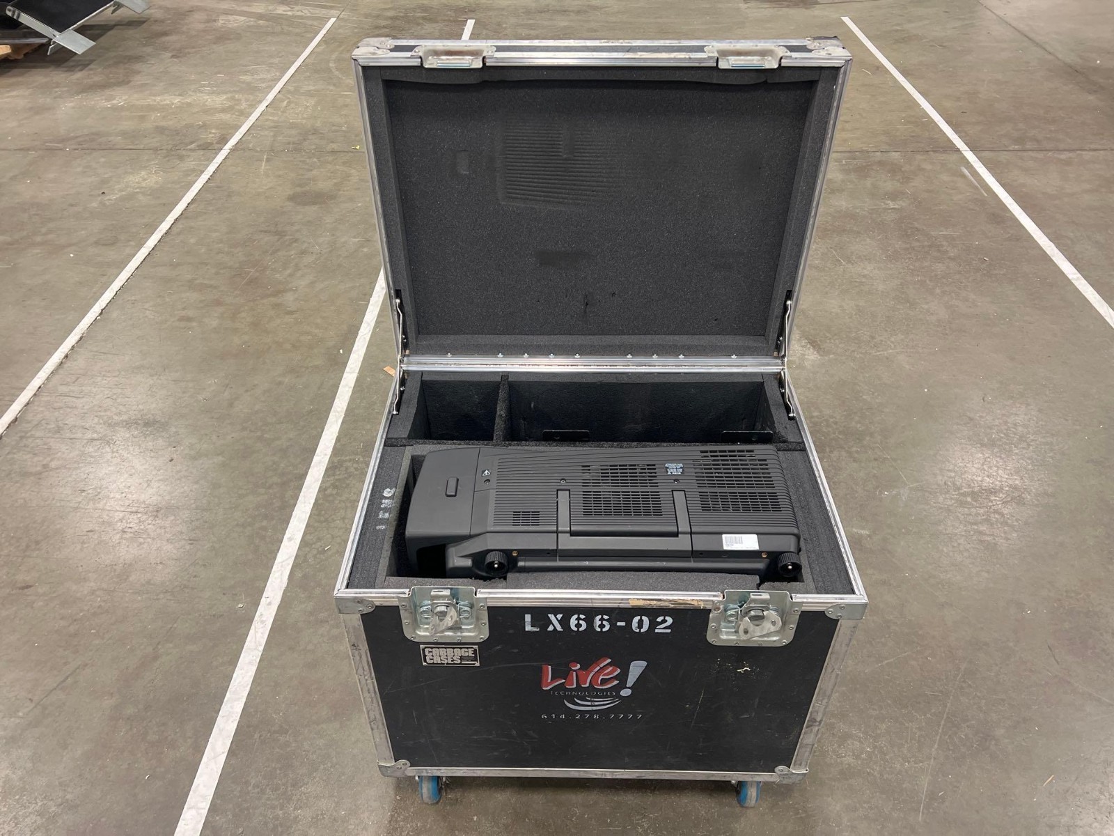 christie LX66 projector