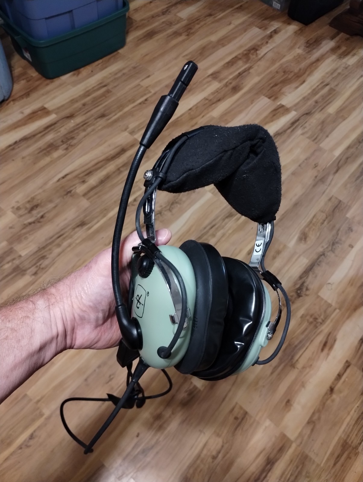 David Clark H10-13.4 Aviation Headset W/Dual GA Plug Gel Ear Cup, Good Condition