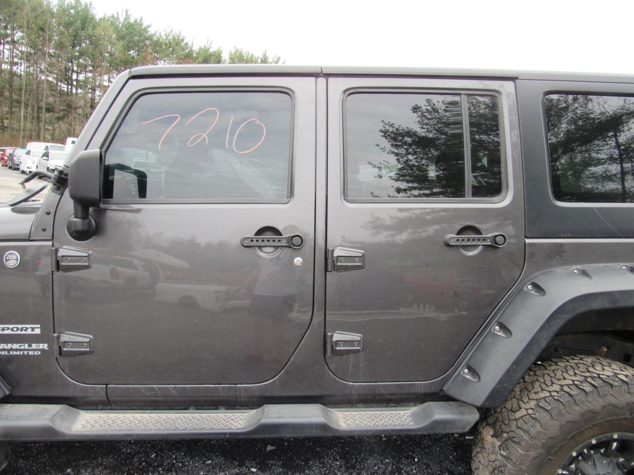 TJ 2014 Glove Box 1038980