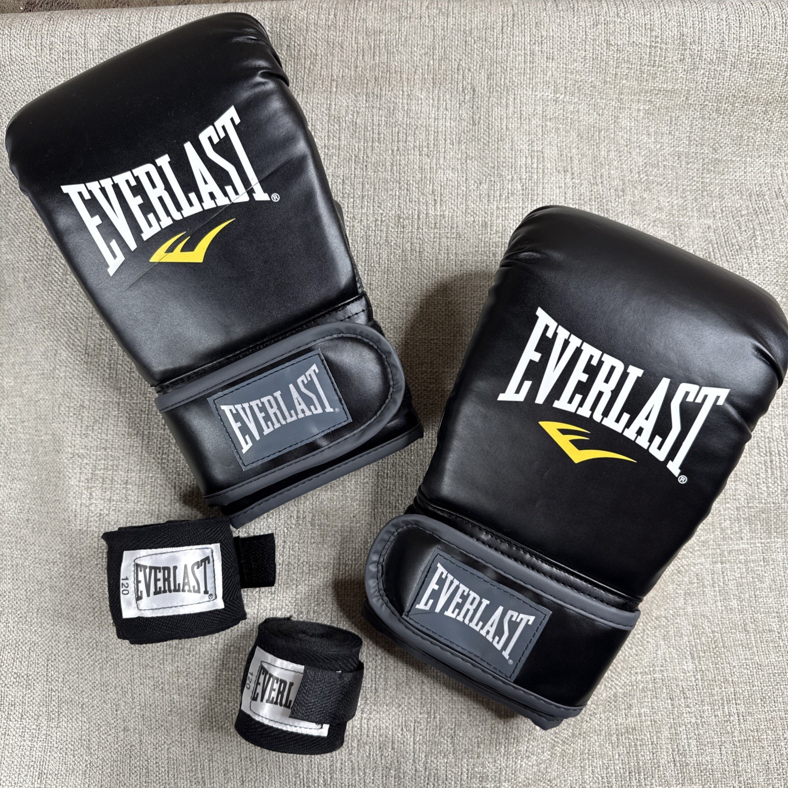 Everlast MMA Heavy Bag Gloves Heavy Bag Training 7502LXL Size Large NEW