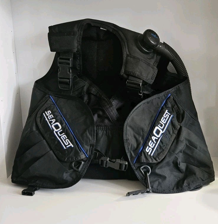 SeaQuest Scuba Diving Buoyancy Compensator BCD M/L