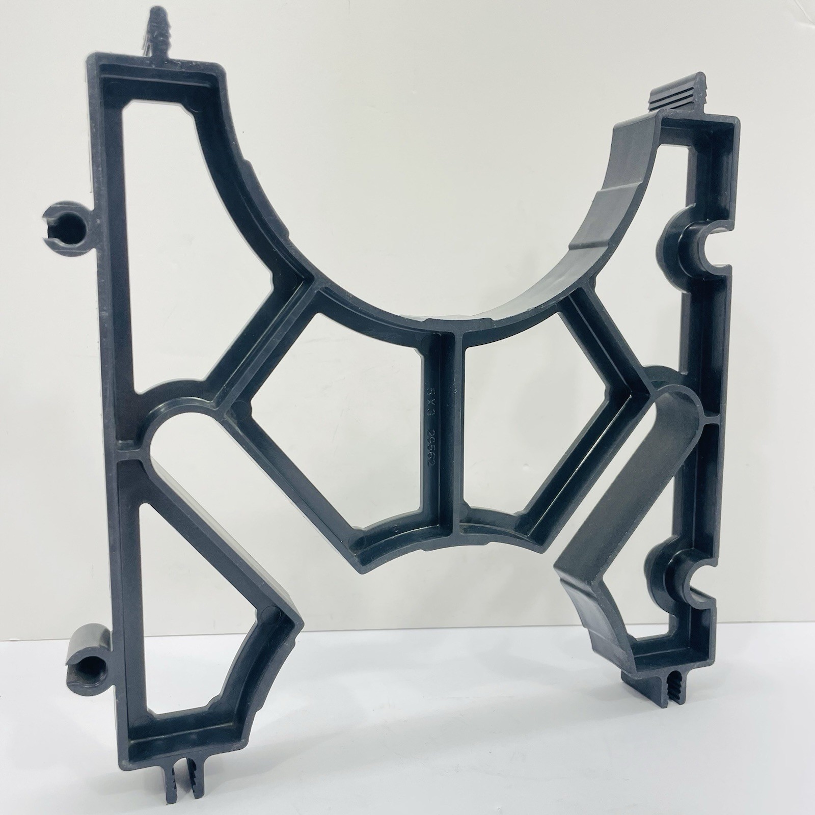 Qty 8 Ipex 029562 5” X 3” Vertical-Lok Intermediate Underground Duct Spacers