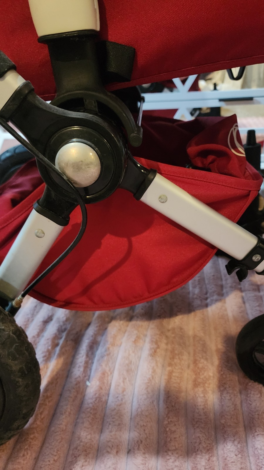 Bugaboo Frog Baby Stroller with Bassinet Attachment — RED , Excellent Condition
