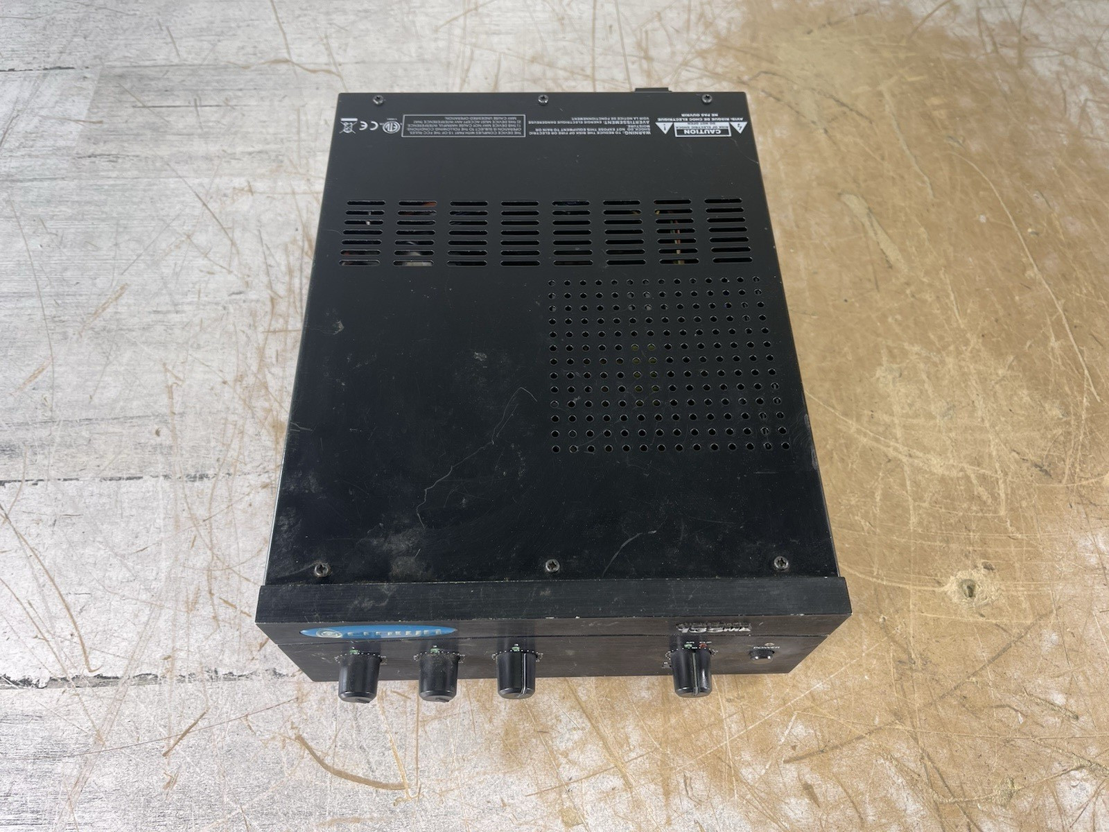 CROWN 135MA COMMERCIAL MIXER AMPLIFIER