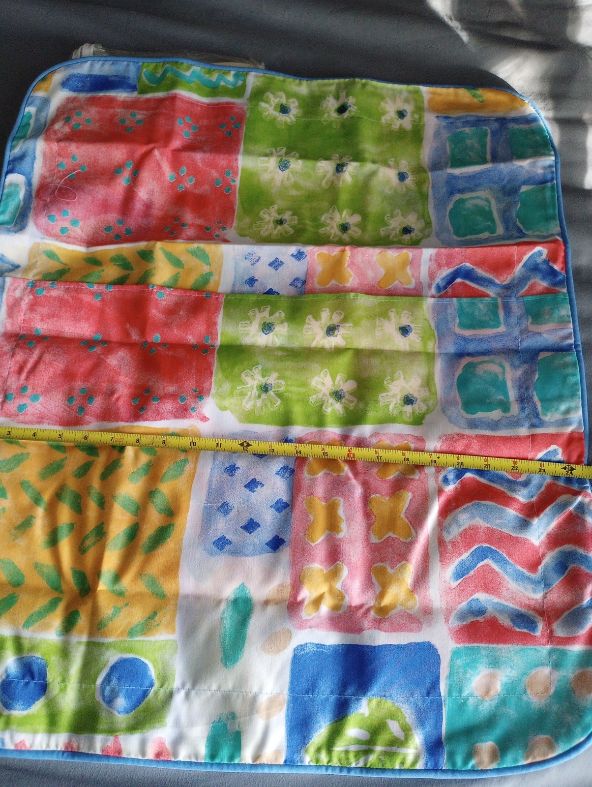 2 pillow Shom 25x28 Design Select Collection