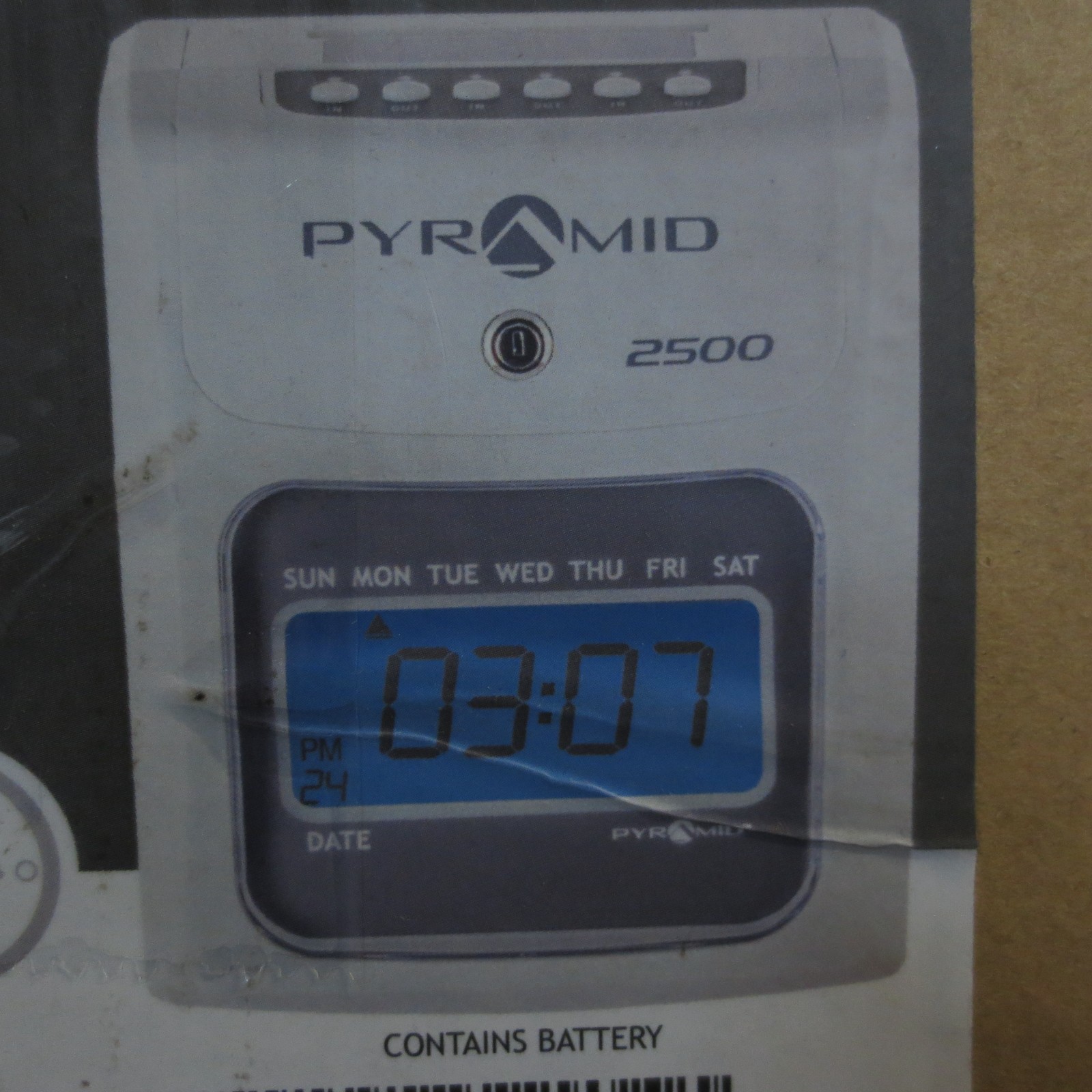 Pyramid Time Systems - Model 2500 Auto Aligning and Top Loading Time Clock