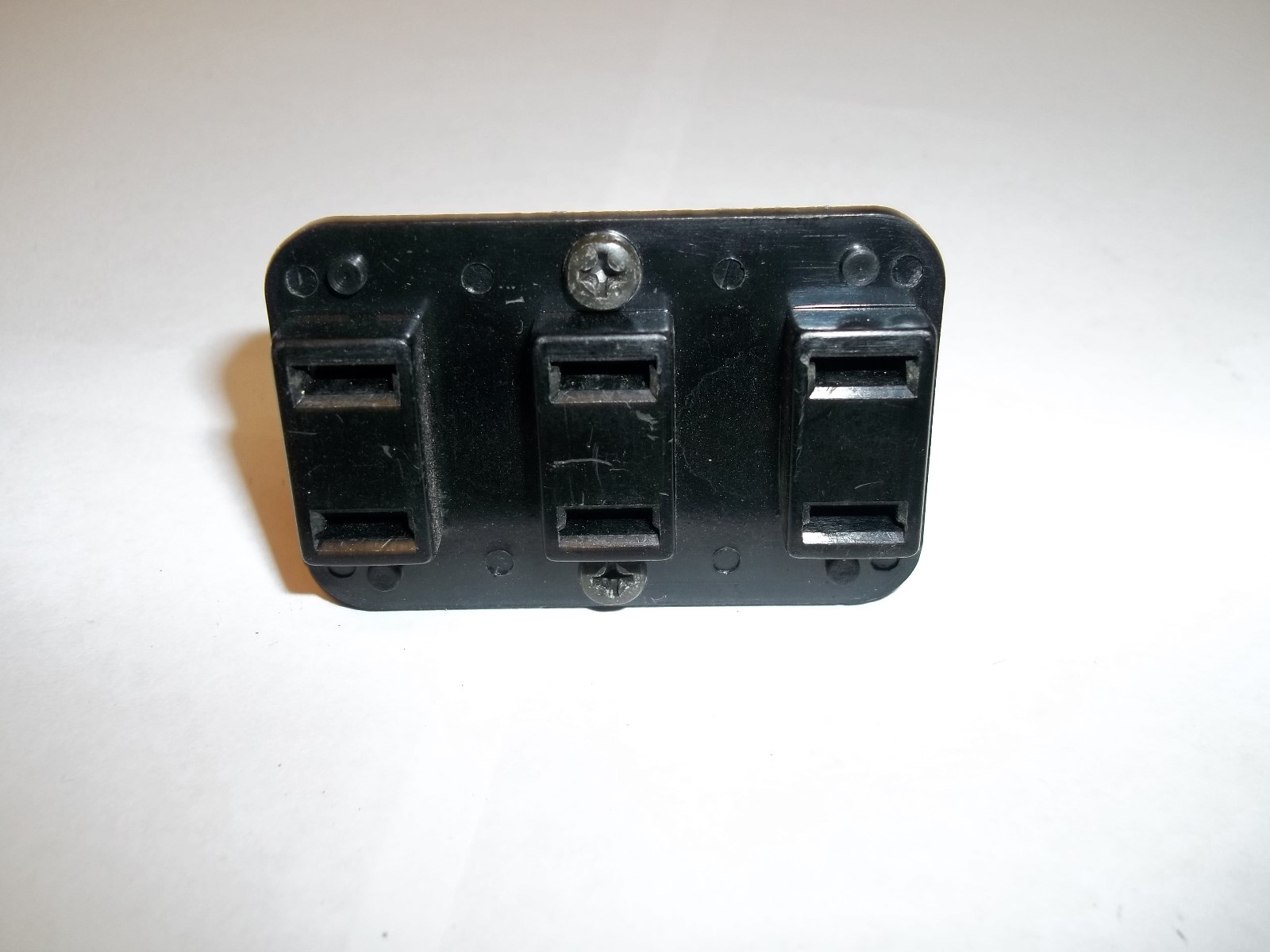 Pioneer SX-1050 SX-1250 SX-950 SX-980 SX-1080 SX-1280 SX-838  AC Socket  AKP-005