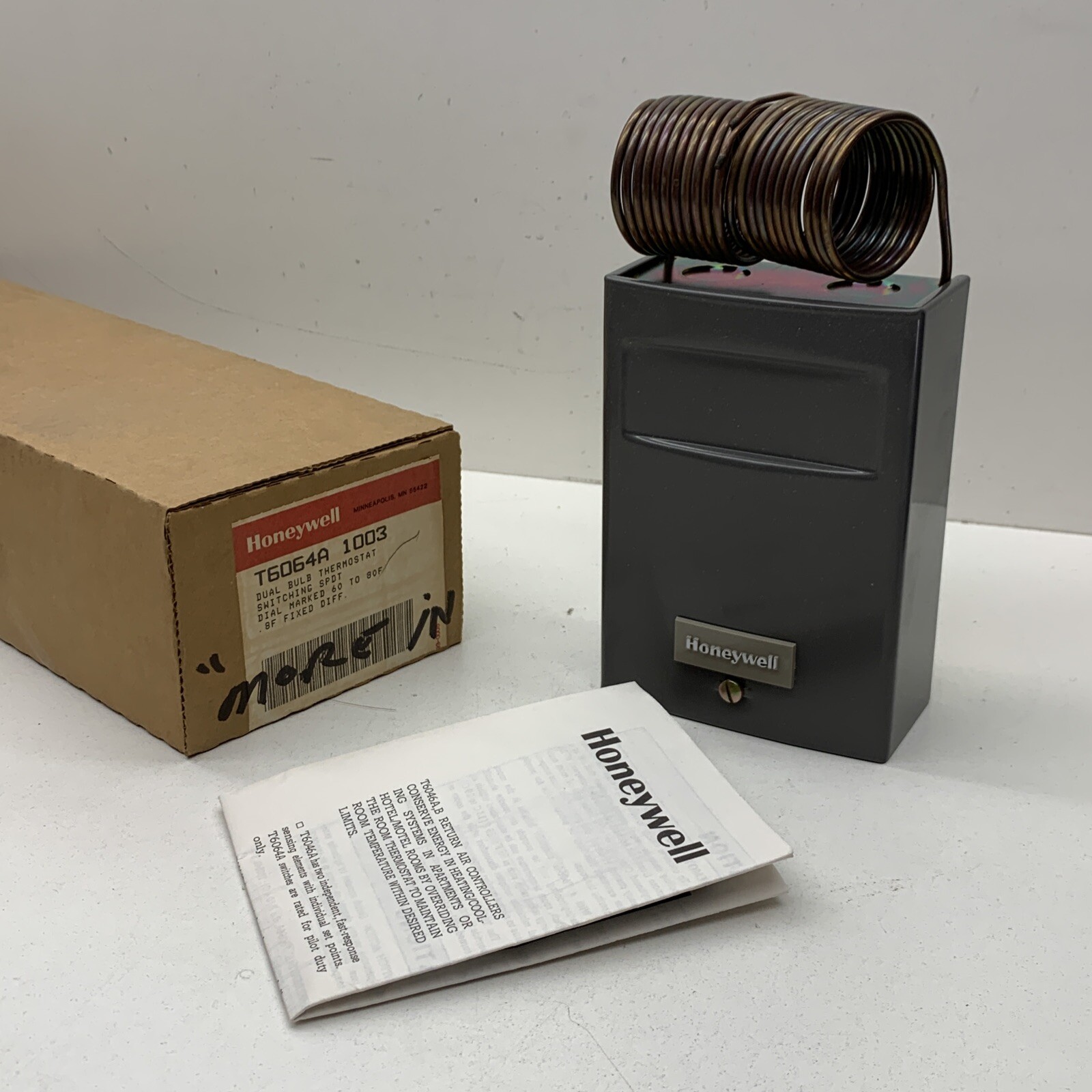 Honeywell T6064A 1003 Dual Bulb Thermostat Return Air Controller