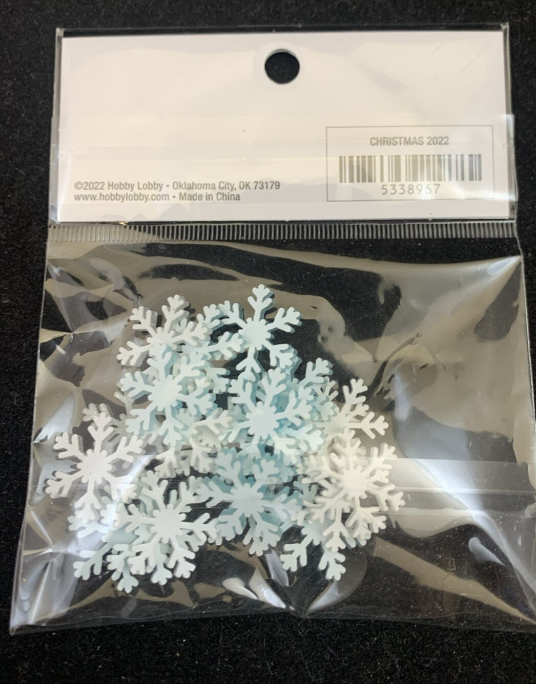 Acrylic Snowflake white and Teal 20 pcs New