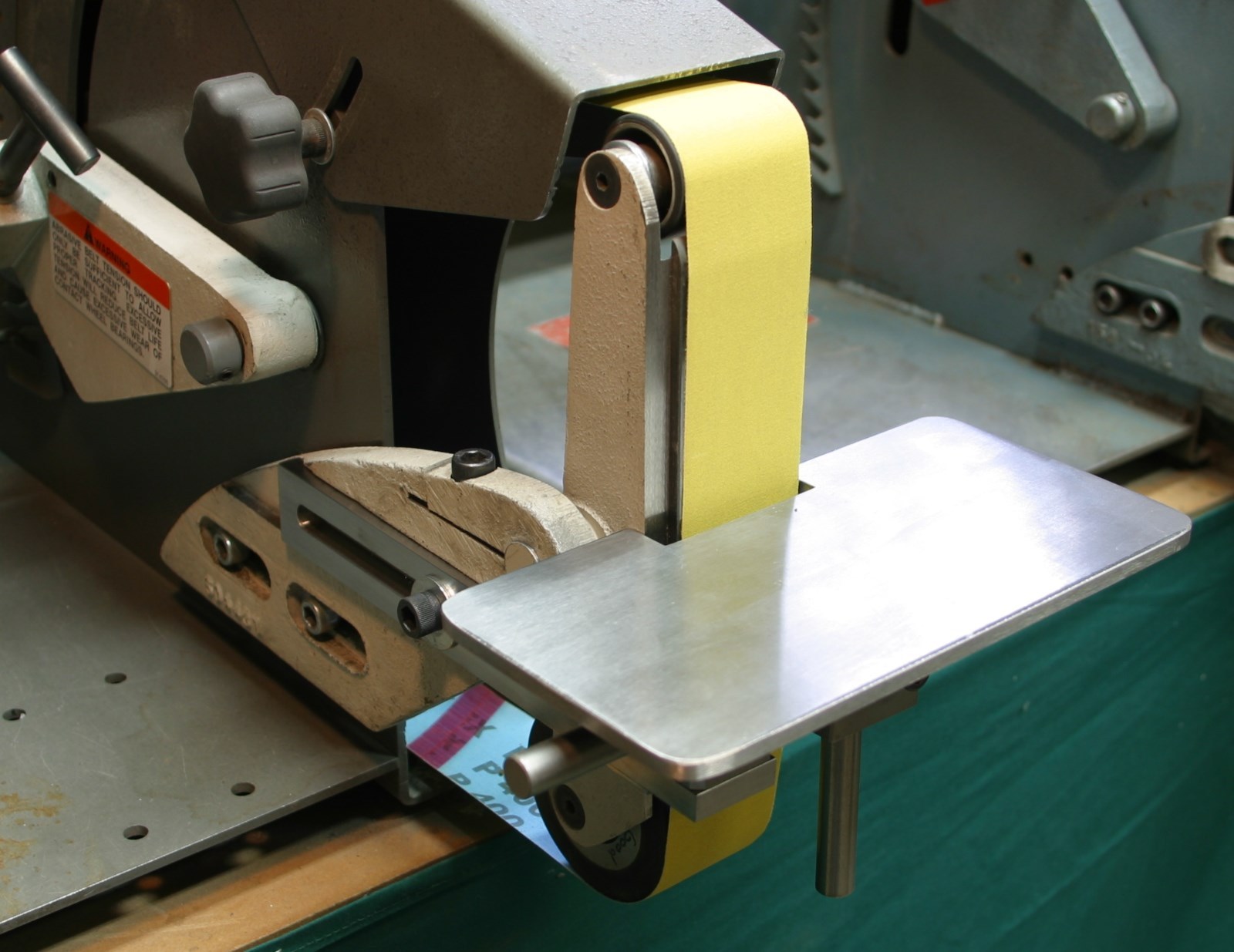 D-D Work / Tool Rest for Jet Wilton Square Wheel Belt Grinders - 14" Table