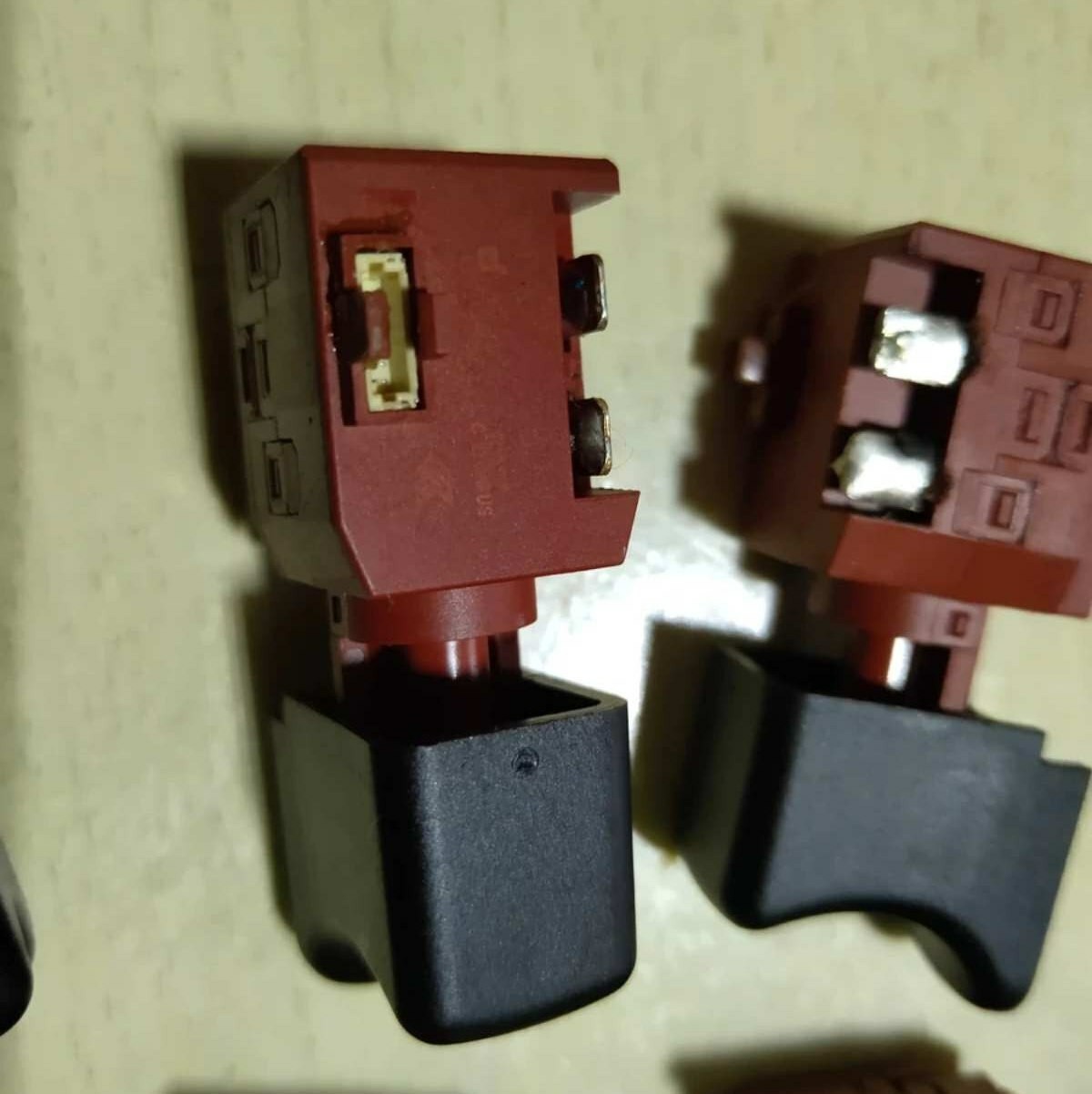 2pcs Defond EGD-3115Z 24VDC 15RA Trigger switch