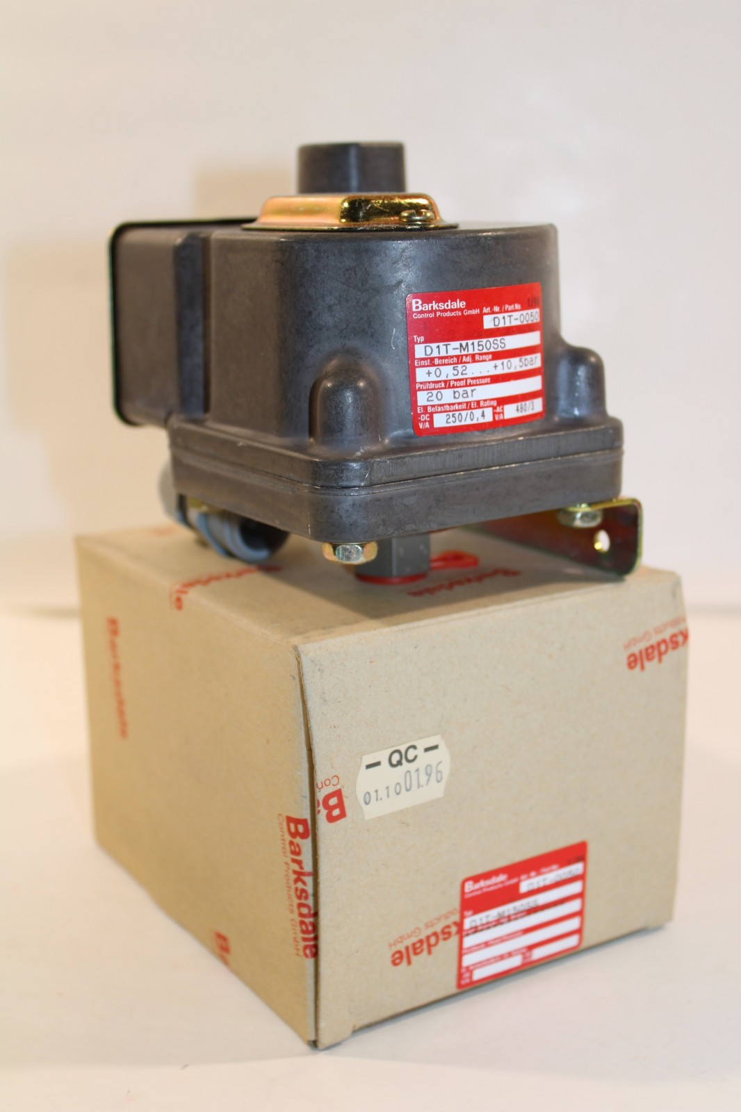 Barksdale D1T-M150SS Pressure Switch NEW