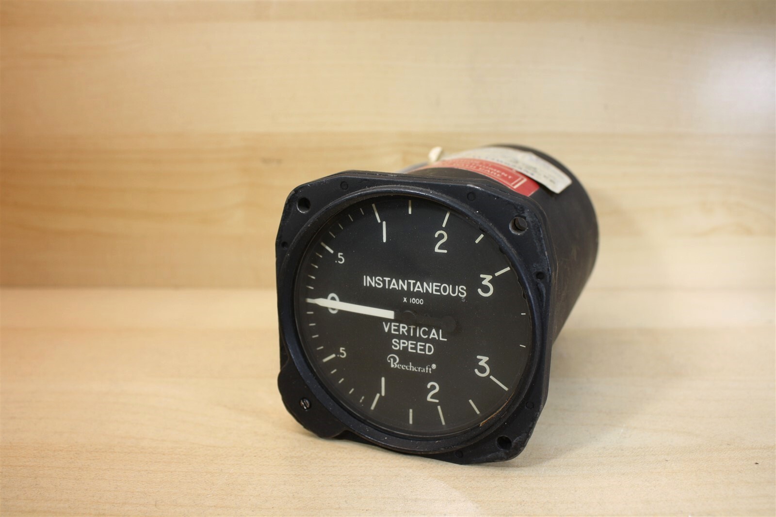Aerosonic RC30V10-1 Vertical Speed Indicator Beech 100-384054-1