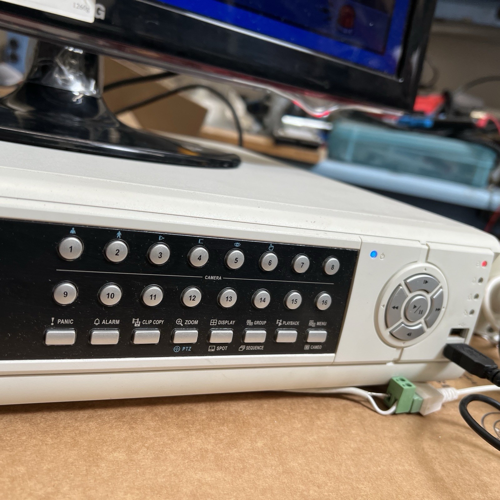 USED DRC16H-1TB 16 Channel DVR 1TB working condition. system unit only.