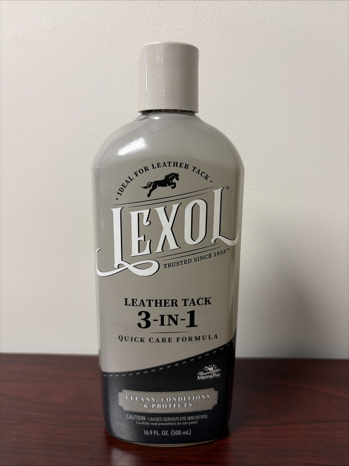 Lexol Leather Tack 3-in-1 Quick Care Formula Cleaner 16.9 Ounces, New and Sealed