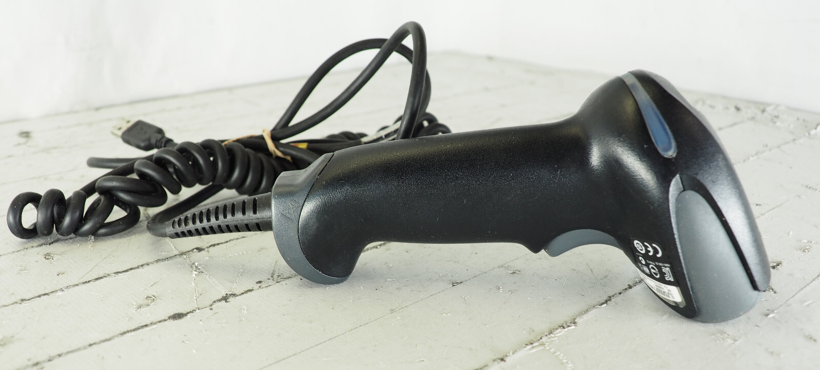 Honeywell Model 1900 Barcode Scanner With Cable