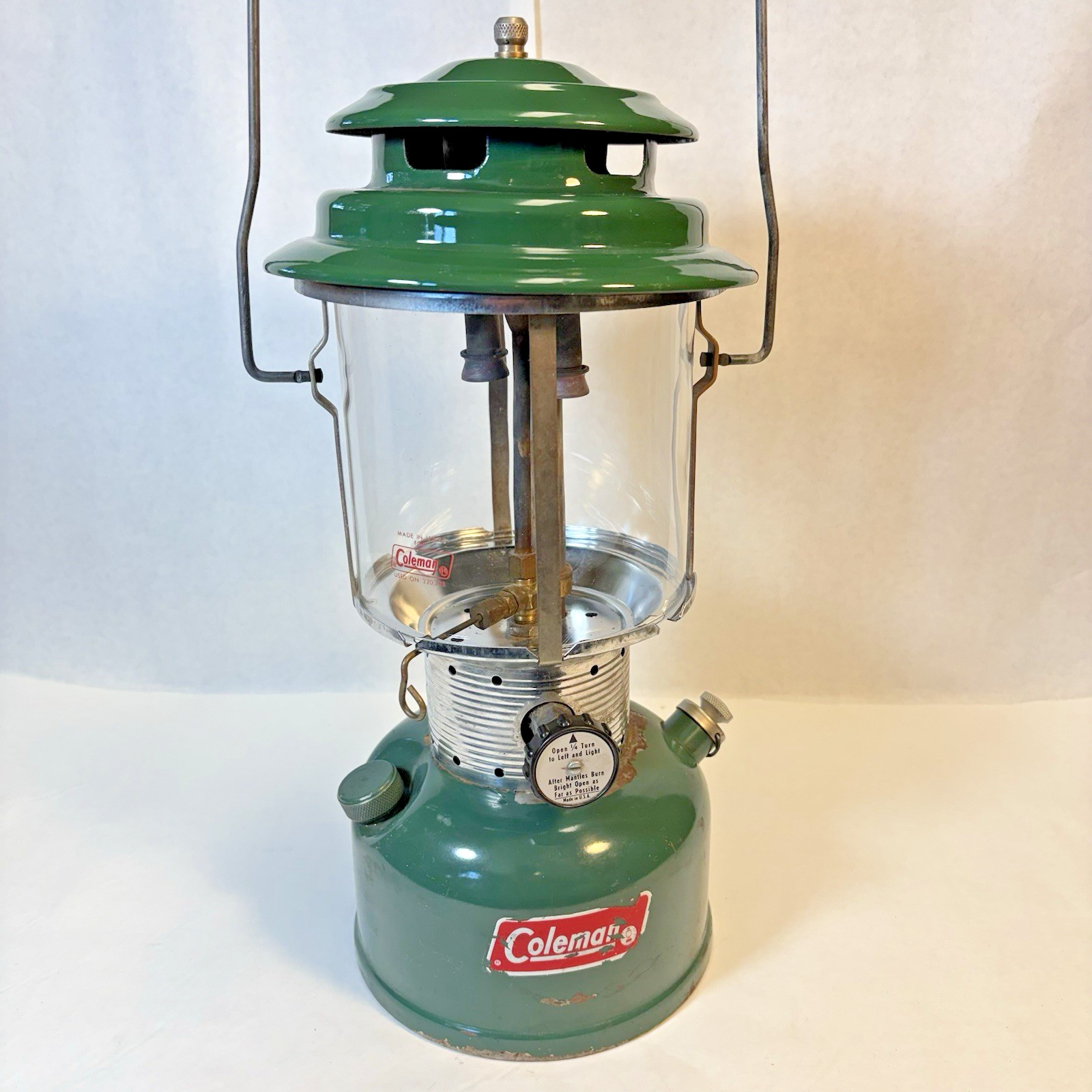 Vintage Green Coleman Lantern Model 220F Double dated 01/73  Red Letter Globe