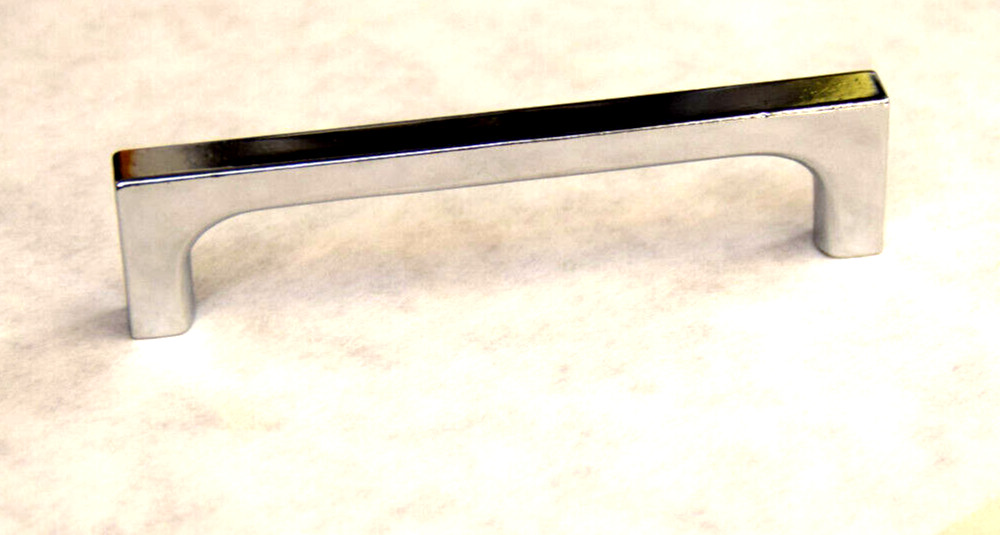 PKG OF 4     Rack Handles or Enclosure Handle,  Polished Silver Color  FREE SHIP