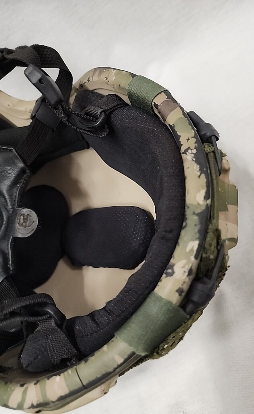 United Shield Intl Hi-Cut Ballistic Helmet Only Multicam M/L #8 Cag Sof Devgru
