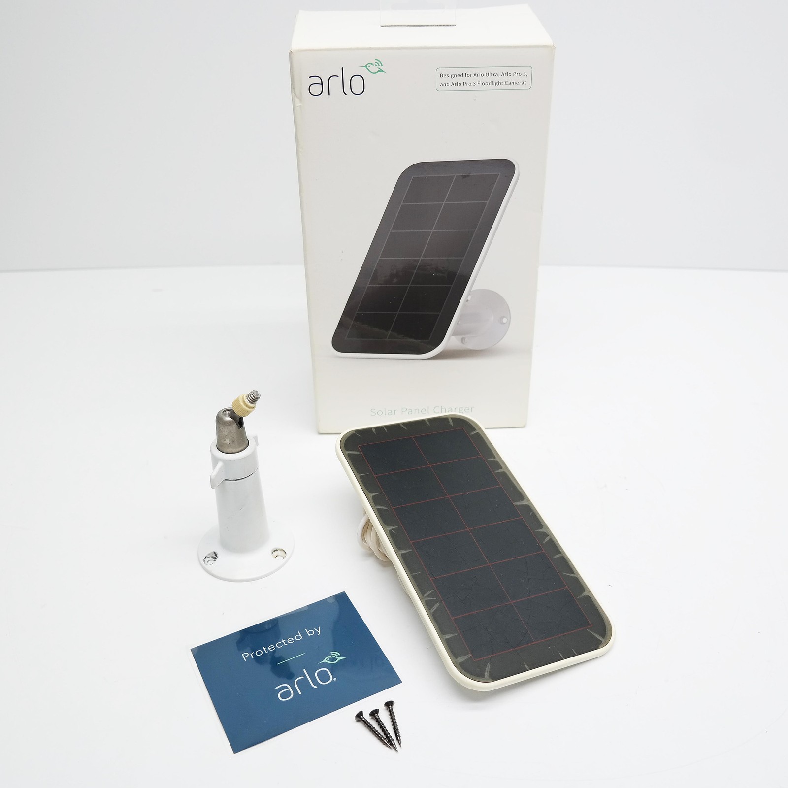 Arlo VMA5600 Solar Panel Charger - White