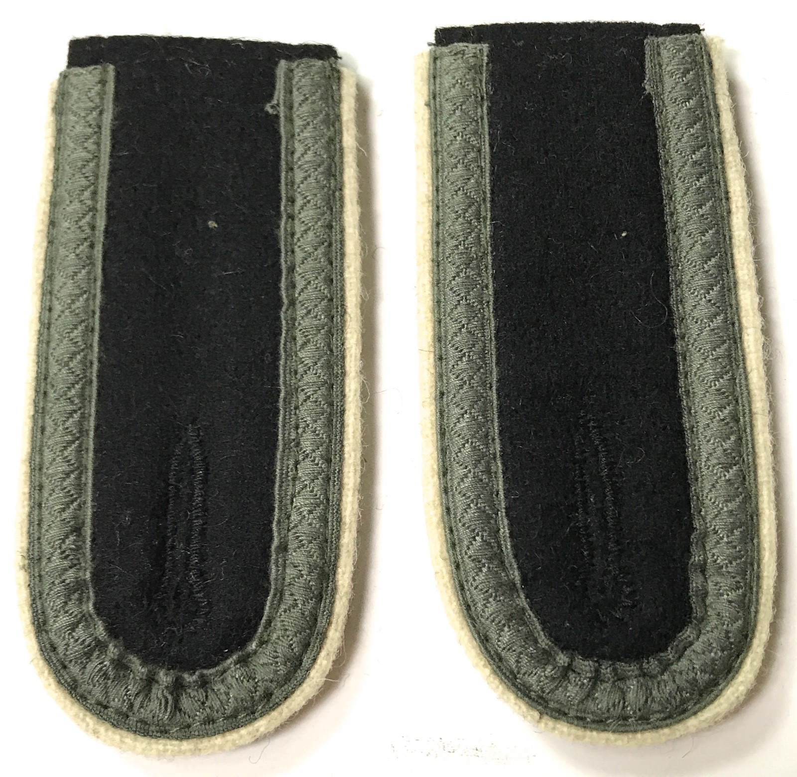 WWII GERMAN WAFFEN INFANTRY JR. NCO TUNIC SHOULDER BOARDS-SUBDUED