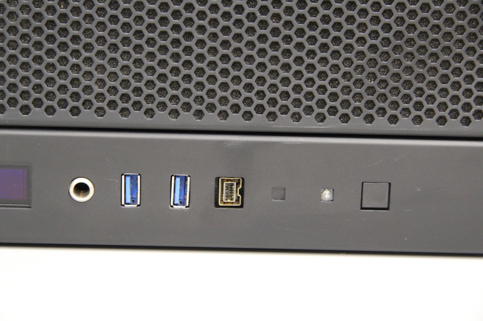 Disguise D3 4x4 Pro Rack Mount Media Server Video Projection Mapping Engine